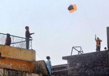 kite thread claims girl s life 73 others injured in jaipur on sankranti