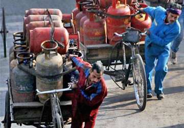 lpg subsidy directly in bank accounts from june 1 in 18 districts