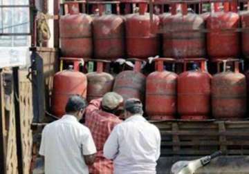 lpg consumers with multiple connections must submit kyc by year end govt