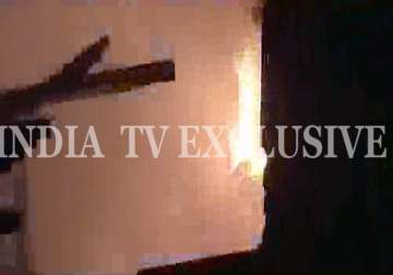 lakhs worth goods gutted in mumbai dharavi fire