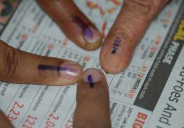 last two phases of ls polls ec officials to act tough