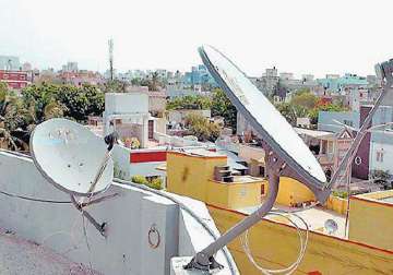 last minute rush to get tv set top boxes as digitization rolls in metros