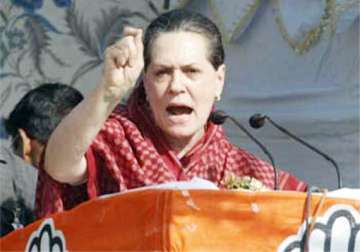 left front made bengal bankrupt says sonia
