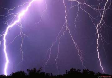 lightning strike kills five farmers in ap