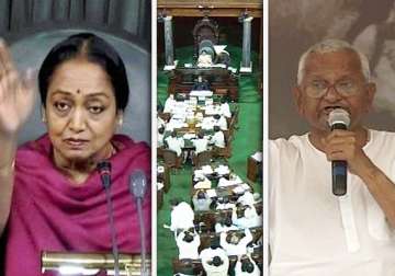 lok sabha condemns team anna