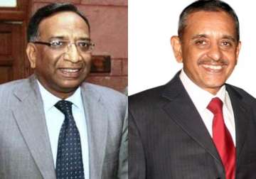 lokpal bill cvc cbi chiefs say don t tamper with agencie