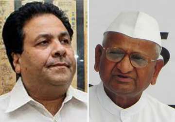lokpal bill govt asks hazare to wait for outcome of par debate