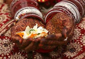madras hc issues clarificatory order on holding pre marital sex as valid wedding
