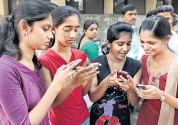 maharashtra ssc results out 83.48 pc students pass