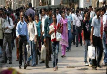 maharashtra sees highest reduction in population growth rate