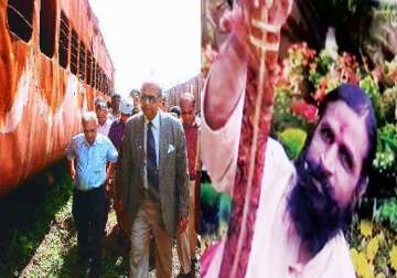 malegaon blast accused sunil joshi wanted to kill godhra commission chief justice u c banerjee witness