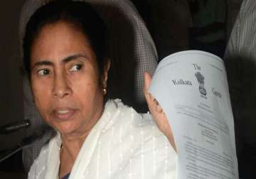 mamata seeks to blame centre for chit fund scam