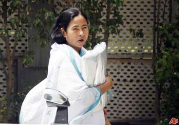 mamata makes surprise visit to state run hospital in district