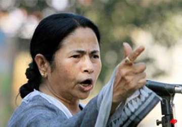 mamata not to attend pm dinner on tuesday