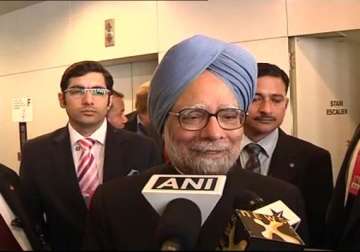 manmohan celebrates birthday aboard air india one