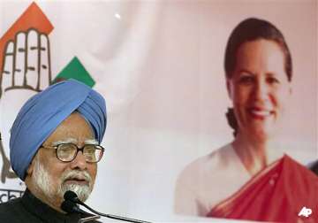 manmohan says congress under sonia rahul leadership will win up
