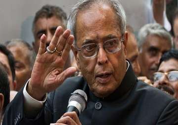 maoist attack india will not be intimidated says president