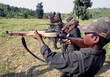 maoists kill two villagers in odisha