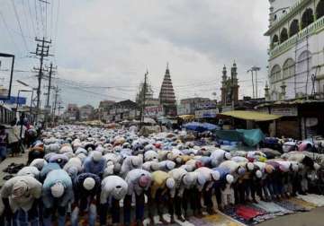 mass ramzan meet in kerala to take pledge against terrorism alcoholism