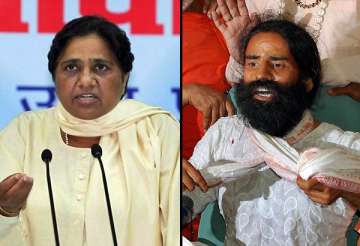 mayawati demands sc probe into police action on ramdev