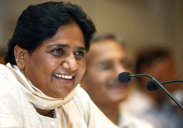 mayawati gets her up division resolution passed in the assembly in a jiffy