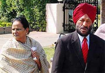 milkha singh s wife daughter join aap