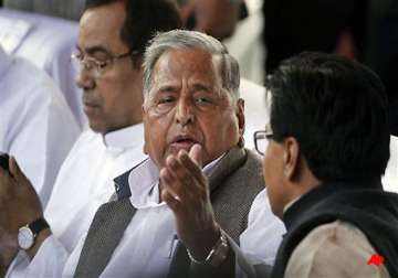 mulayam rules out sp joining govt at the centre