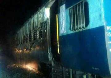 mumbai dehradun express fire railways announce ex gratia