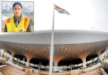 mumbai airport guard banned for complaining about torn tricolour