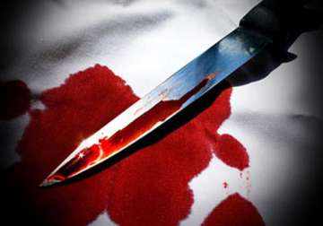 mumbai pizza delivery boy tries to rape woman stabs her in prabhadevi