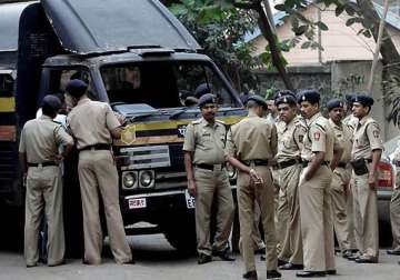 mumbai police suspends 41 cops for absence during ganesh festiva