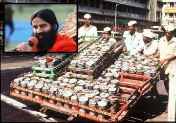 mumbai dabbawalas support baba ramdev