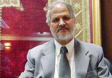 najeeb jung sworn in as lt. governor of delhi