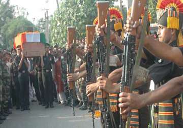 names of martyred indian army jawans near loc
