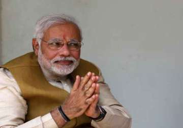 narendra modi gets notice from allahabad high court