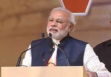 narendra modi promises rs 8 000 crore for jammu and kashmir roads