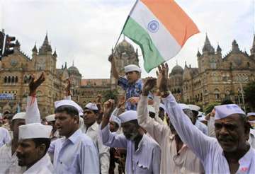nationwide protests continue dabbawalas lawyers go on strike