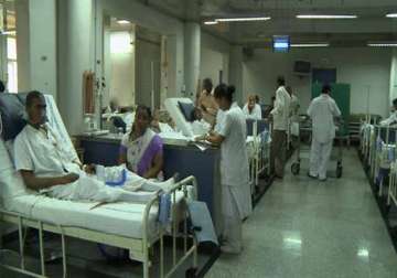 nearly 50 000 new cancer patients in kerala every year