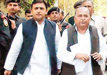 netaji will decide about support to upa says akhilesh