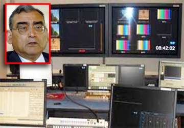 new pci chief asks centre to defer action on channels licence