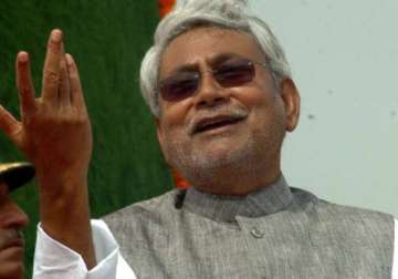 nitish disagrees with ravishankar s view