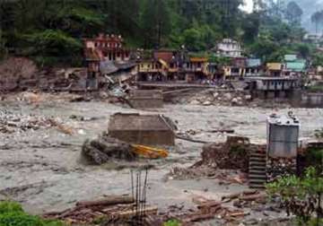 no trace of 462 pilgrims from maharashtra in uttarakhand