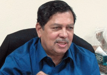 no corruption case should be pending for more than a year says hegde
