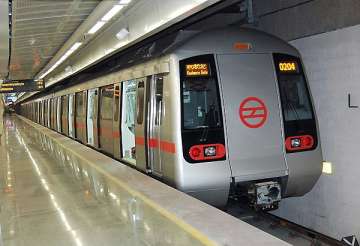 no metro trains after 8 pm on diwali