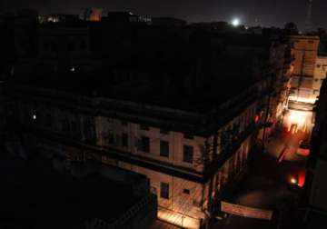 north west delhi faces long power cuts