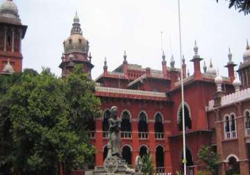 not performing prayers in pooja room no ground to say person not hindu madras hc