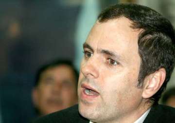 omar abdullah defends minister sakina itoo over controversial video