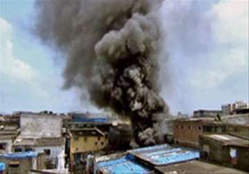 one dead three hurt in chemical factory fire near thane