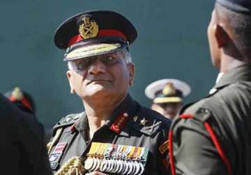 opinion divided over army chief s decision to go to court