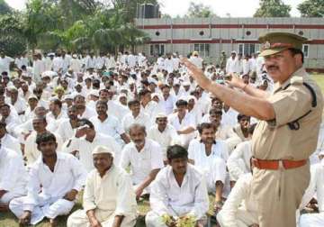 over 150 hindu inmates keep roza with 2 300 muslims at tihar